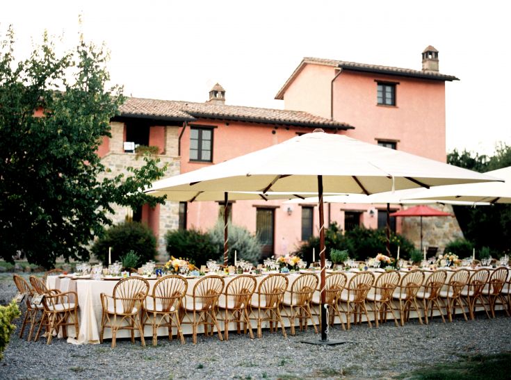 A wedding dinner at the Farmhouse Poderaccio.