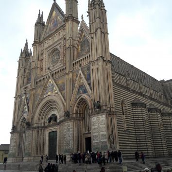 Titolo: Ganzer Tag in Orvieto und Bomarzo