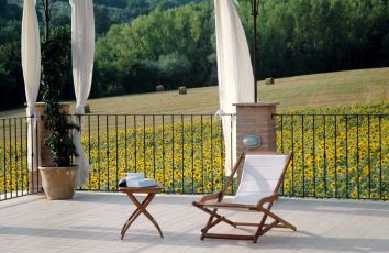 Titolo: Relax & SPA on the Umbrian hills