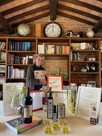 Titolo: Extra virgin olive oil tasting