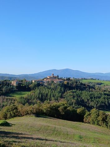 Titolo: By ebike on the Altotevere terrace. Monte Santa Maria!