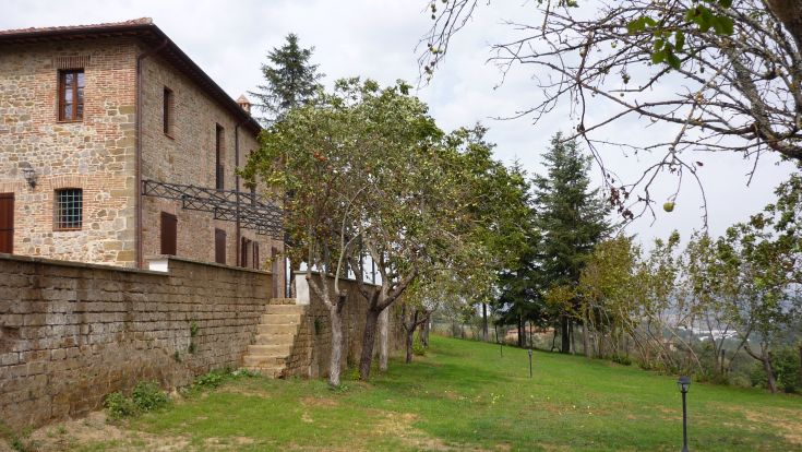 A renovated farmhouse surrounded by nature, perfect for moments of tranquility and outdoor relaxation.