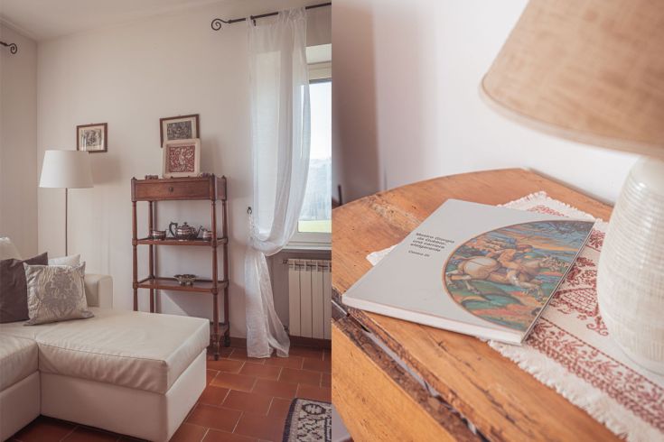 Accogliente area di un agriturismo, caratterizzata da dettagli semplici e un'atmosfera serena.