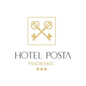 A lodging facility located near the main attractions of the historic center.