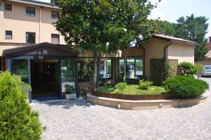 L'Hotel Le Grazie si trova in una zona tranquilla, perfetto per esplorare Assisi e l'Umbria circostante.