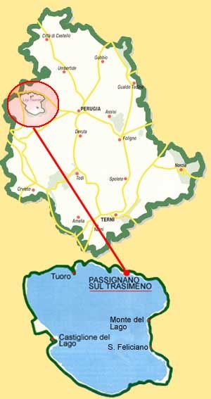 Bâtiment surplombant le lac Trasimeno, avec jardin. Un environnement relaxant pour profiter de la nature.