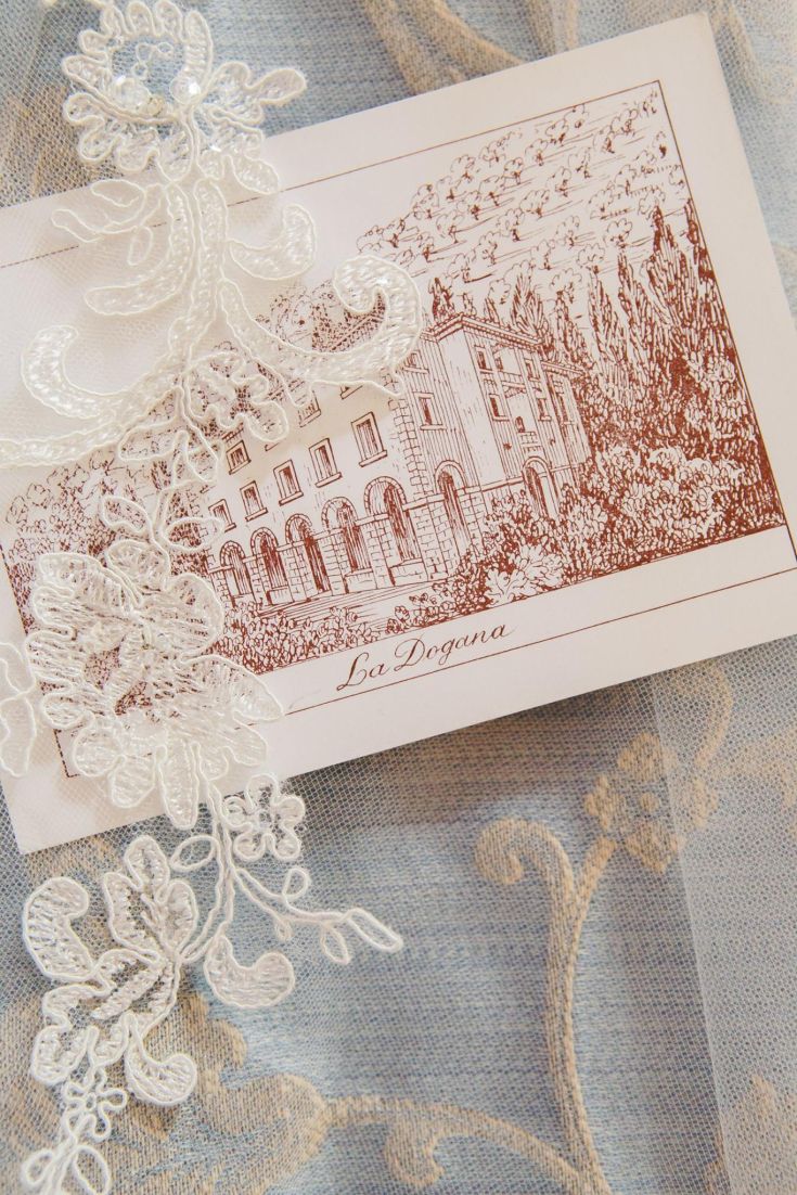 A simple image of the Customs Palace, highlighting architectural details without exaggeration.