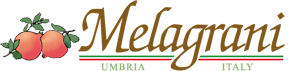 Agriturismo biologico Melagrani presenta appartamenti accoglienti situati tra Umbria e Toscana, non lontano dal Lago Trasimeno.