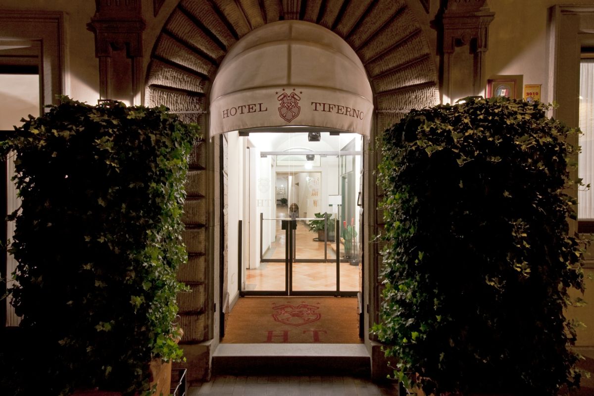 Der Eingang des Hotels Tiferno, ein gemütliches Hotel im Zentrum von Città di Castello.