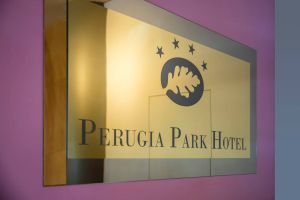 Il Perugia Park Hotel offre un ambiente accogliente e confortevole per gli ospiti nel centro di Perugia.