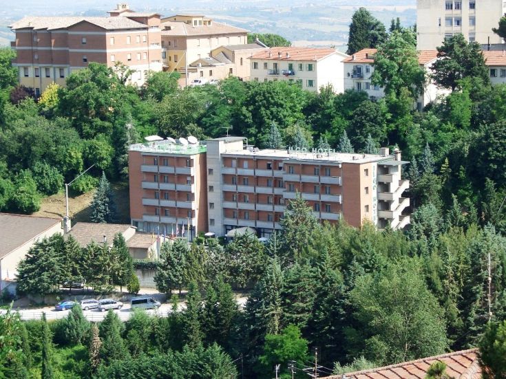 Das Hotel Ilgo, umgeben von Natur, bietet einen ruhigen und komfortablen Aufenthalt in der Nähe von Perugia.