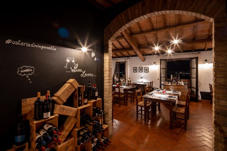 Elegant restaurant with a cozy atmosphere and a good selection of wines.