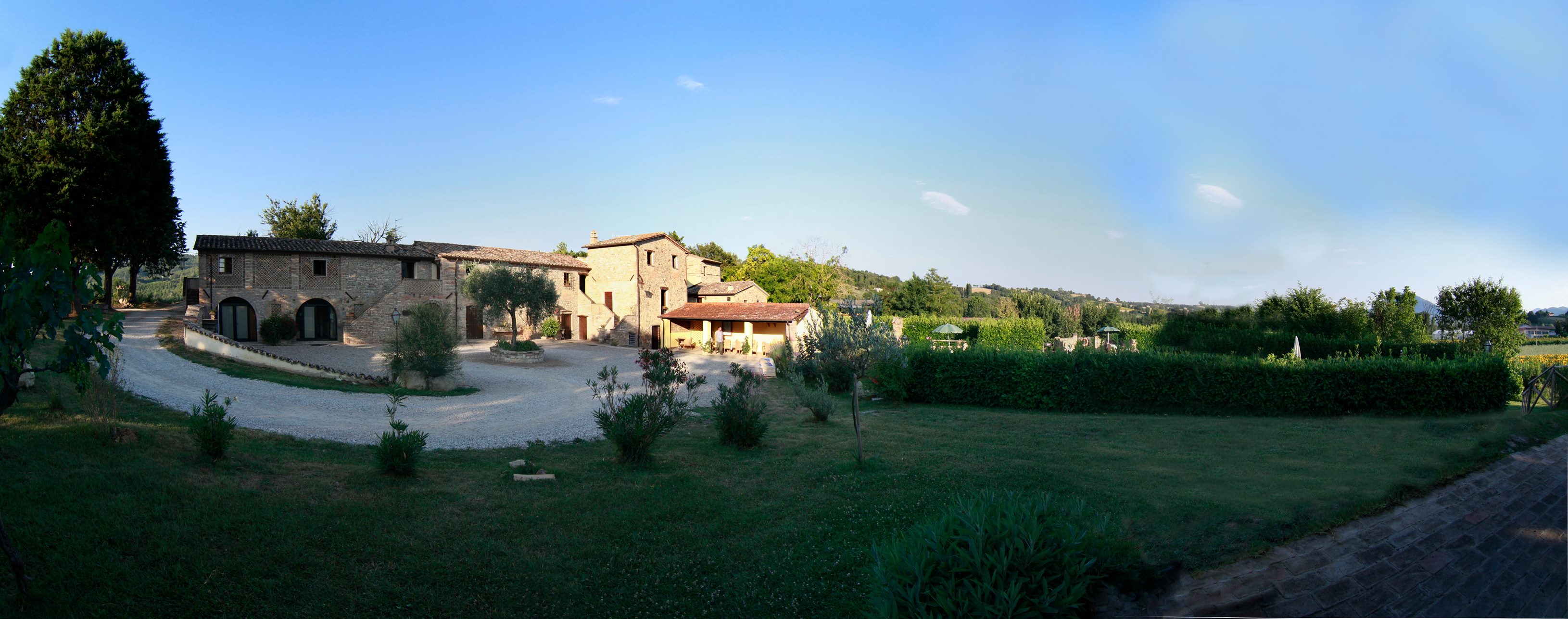 Situato in un ambiente naturale, l'Agriturismo Acquacalda propone relax e comfort in Umbria.