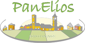 Verweilen Sie im Borgo Vacanze PanElios, umgeben von traditionellen Cottages und üppiger Natur.