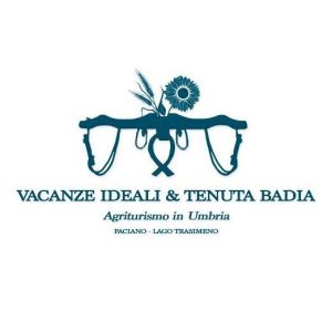 Rilassati nella tenuta in Umbria, circondata dal verde, che offre appartamenti autonomi e una piscina.