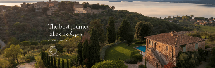 Case eleganti immerse nel verde, con design contemporaneo e panorama sul Lago Trasimeno.