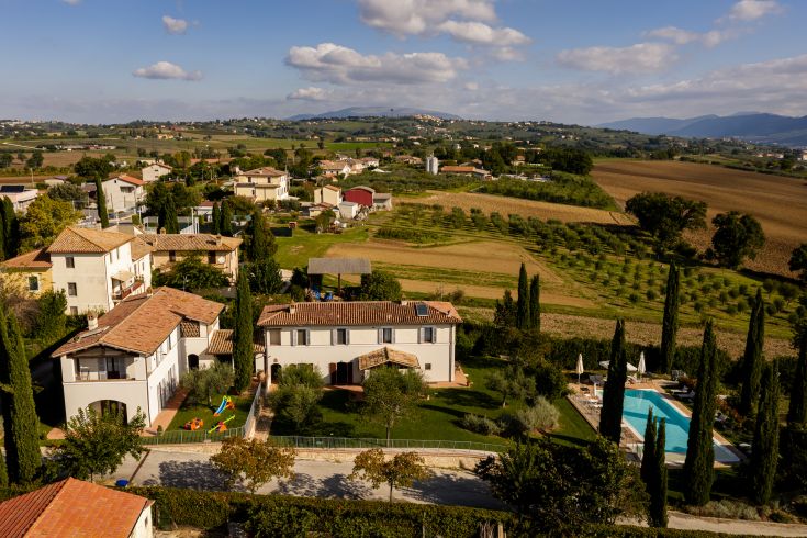 A well-kept environment just a 4-minute drive from the centre of Montefalco 