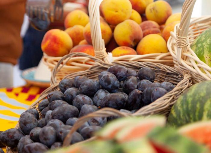 frutta mista esposta 