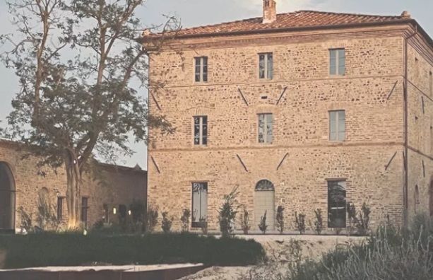 A medieval tower converted into a residence, surrounded by natural landscapes. A peaceful place to stay.