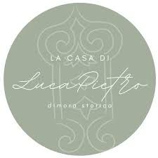 LucaPietro's House, nestled among the hills, offers a peaceful and welcoming Umbrian atmosphere.