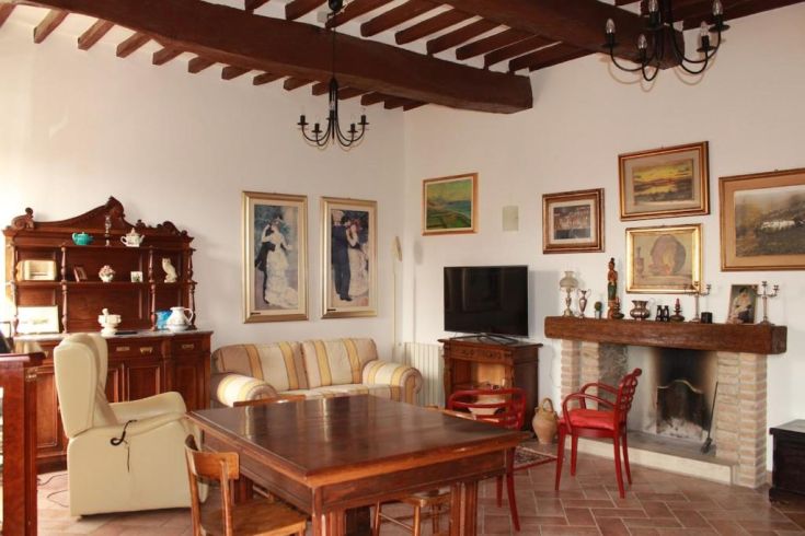 Living room with fine furnishings