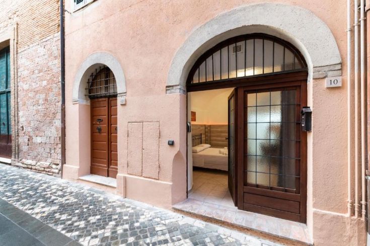 ingresso Affittacamere FINA 