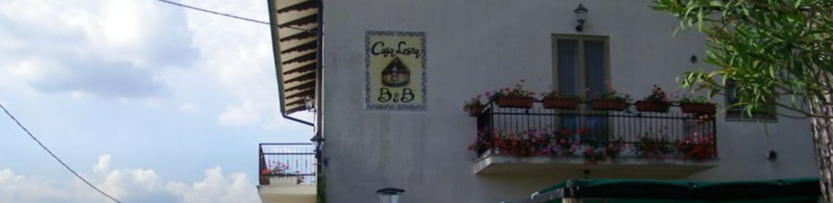 B&B situato nella campagna umbra, circondato da natura e con camere accoglienti.