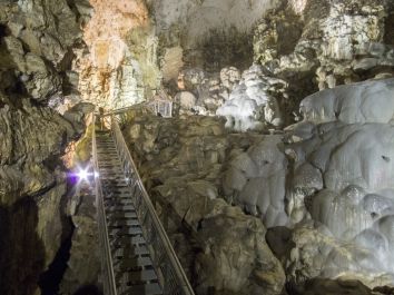 Titolo: MONTE CUCCO CAVE CROSSING TRAIL