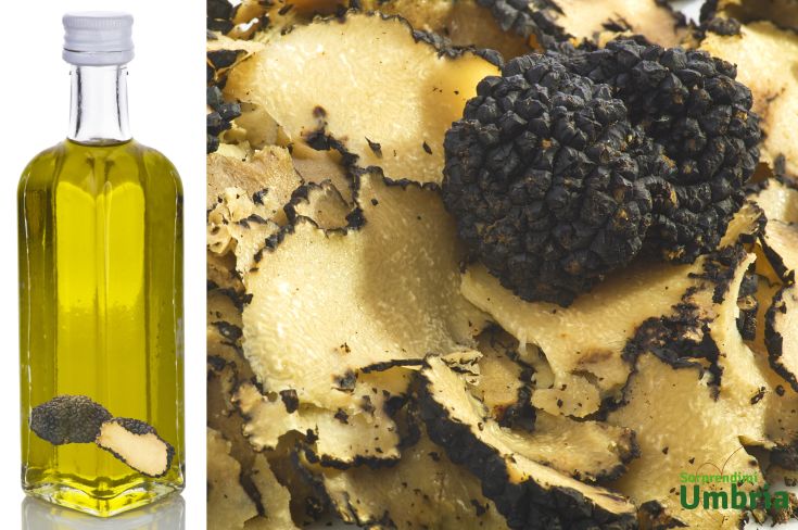 Una combinazione di olio d'oliva e tartufo affettato, pronta per esaltare i piatti.
