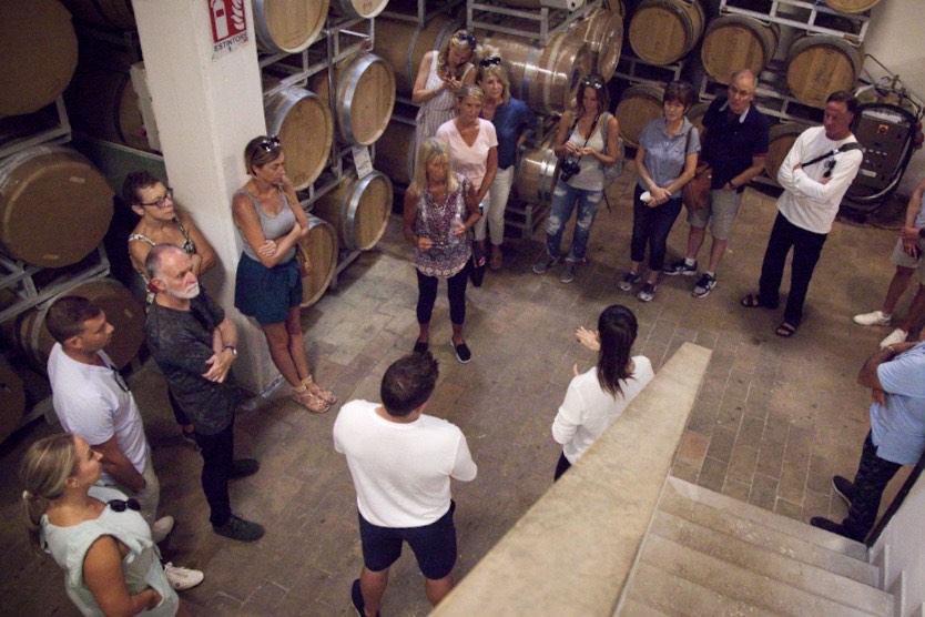 Titolo: TOUR & FOOD