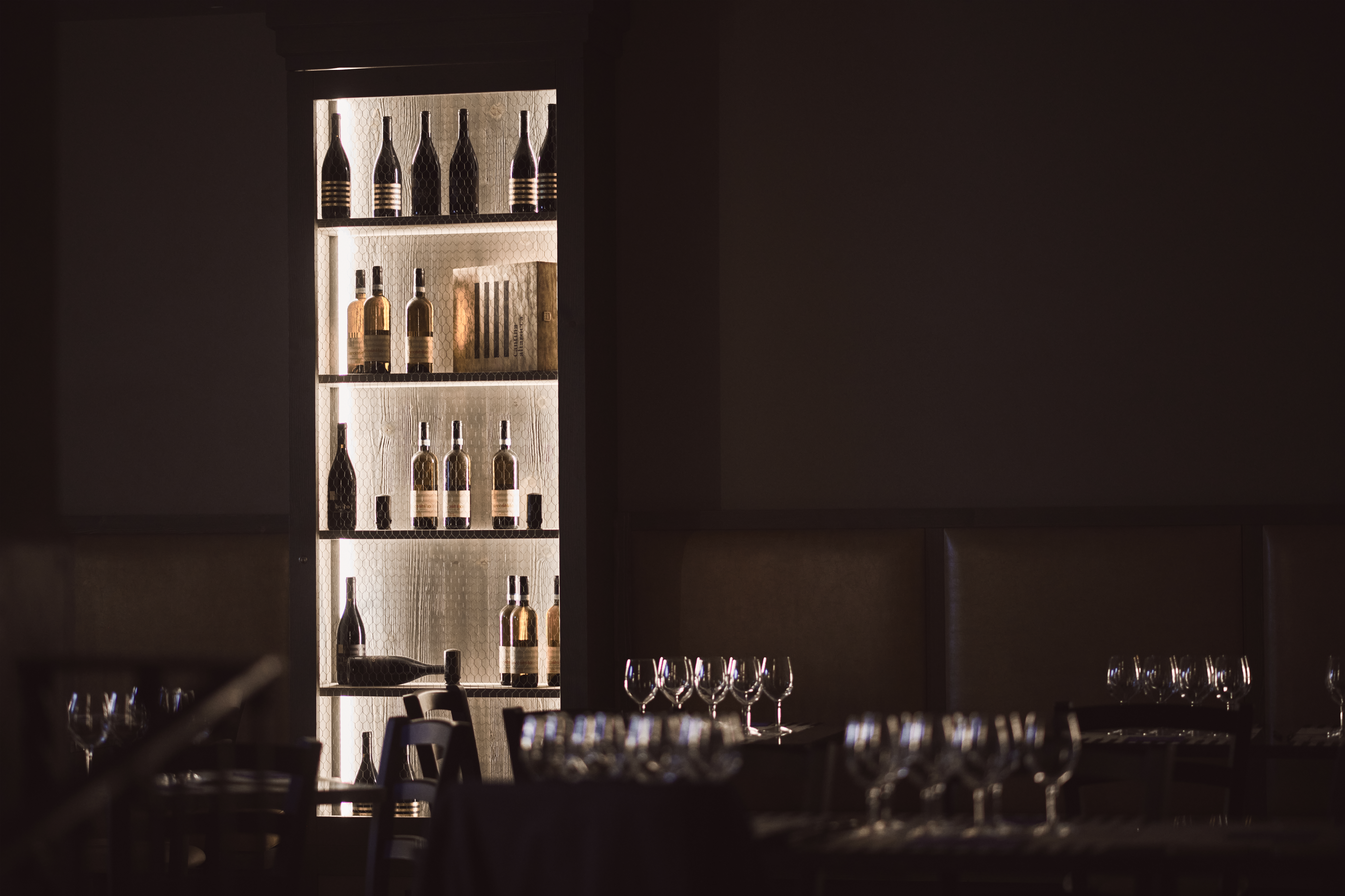 Titolo: VISIT TO THE CELLAR