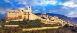 Basilica di San Francesco ad Assisi, situato nel cuore dell'Umbria, offre un'atmosfera storica e spirituale, circondato dalla cultura locale.