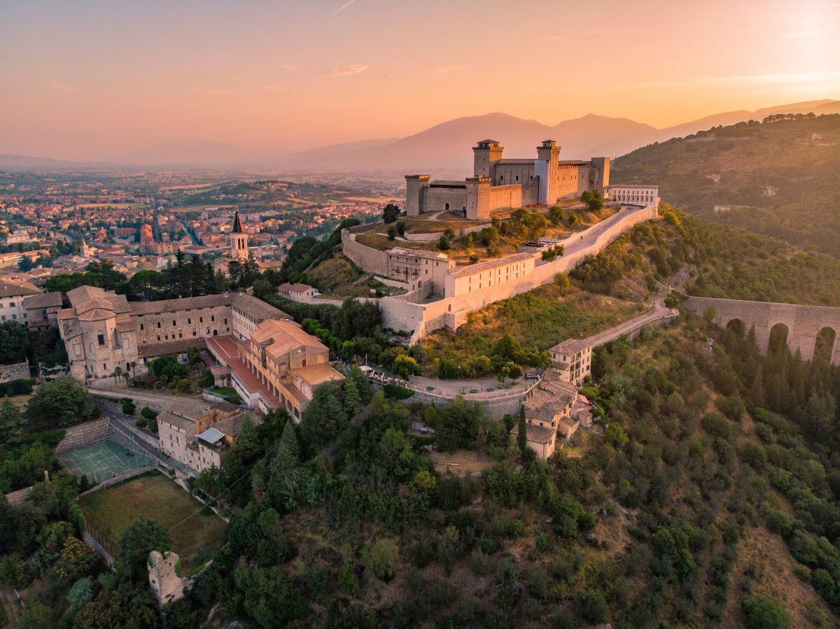 Luci di Capodanno 2027 (Tour Guidato in Umbria)