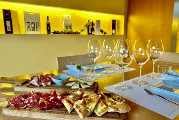 Titolo: VISITE E DEGUSTAZIONI IN CANTINA ARGILLAE - ORVIETO