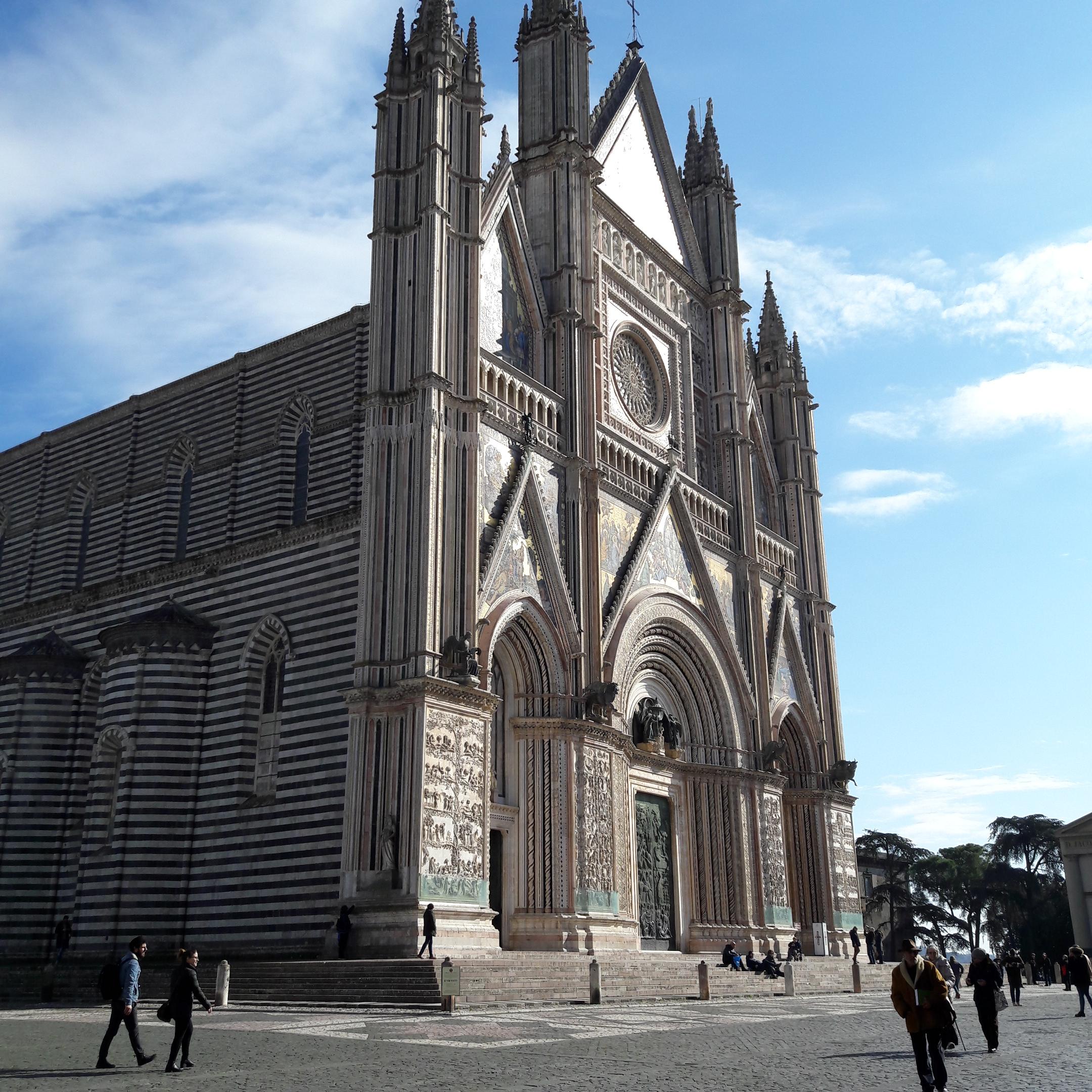 Titolo: Visitare la città di Orvieto